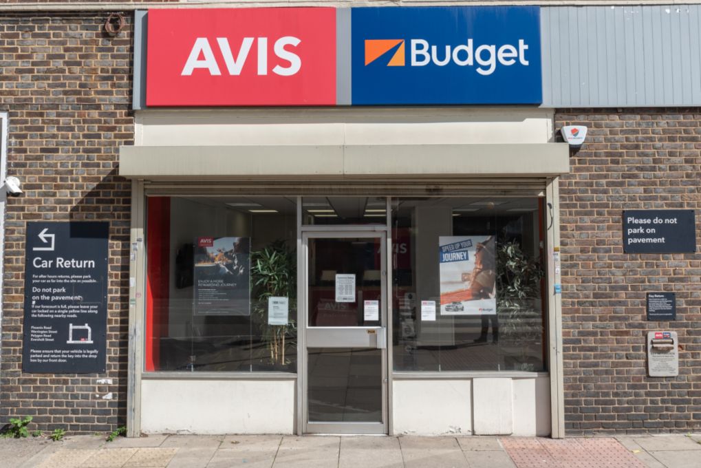 Car Hire & Rentals in Euston St Pancras Train Station Avis